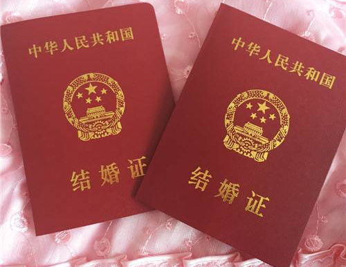 感谢姜先生和李小姐对我们的信任 在龍鳯對找到属于自己的幸福！